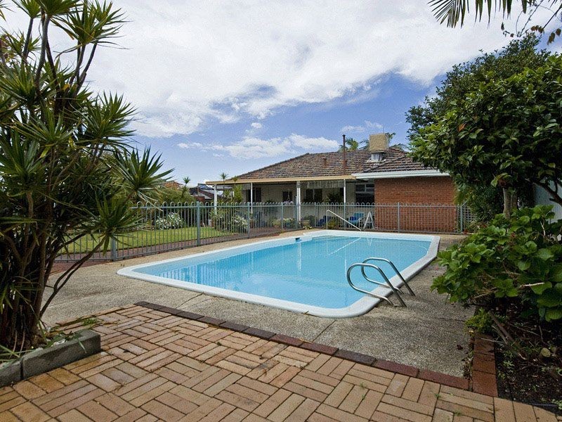 6 Washer Street, East Victoria Park WA 6101