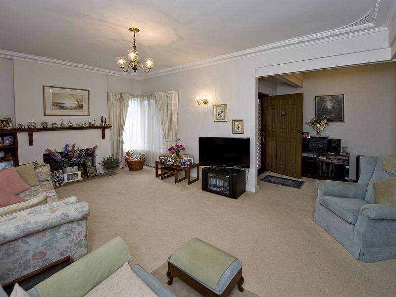 6 Washer Street, East Victoria Park WA 6101