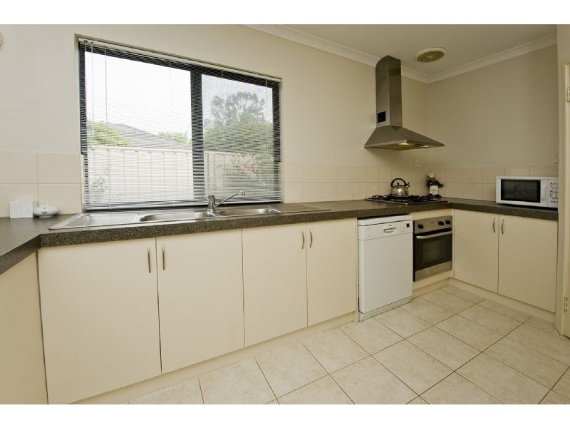 9A Doust Street, Cannington WA 6107