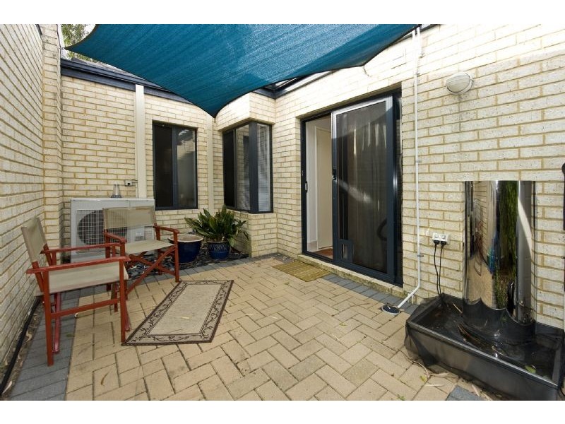 9A Doust Street, Cannington WA 6107