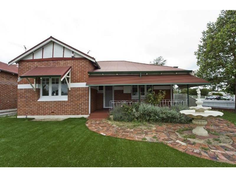 64 Kent Street, East Victoria Park WA 6101
