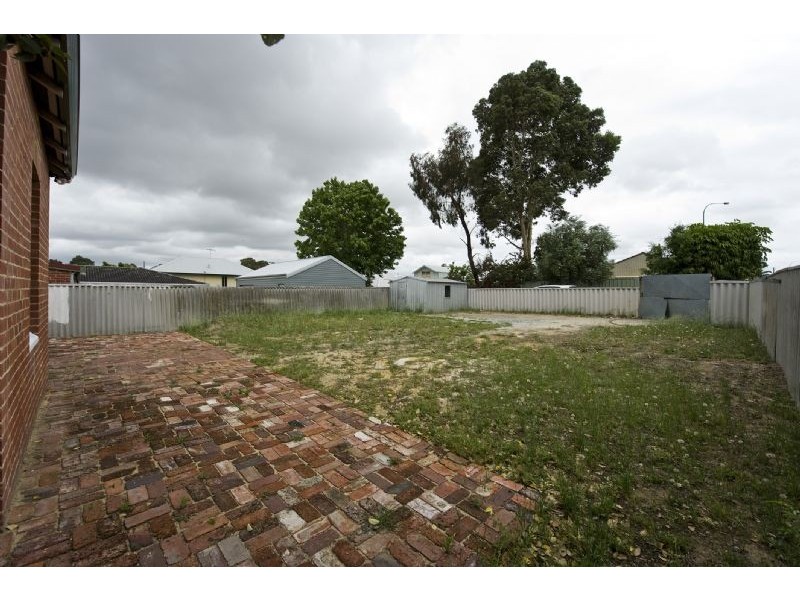 64 Kent Street, East Victoria Park WA 6101