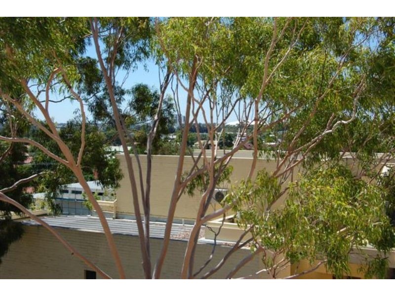 5/57 King George Street, Victoria Park WA 6100