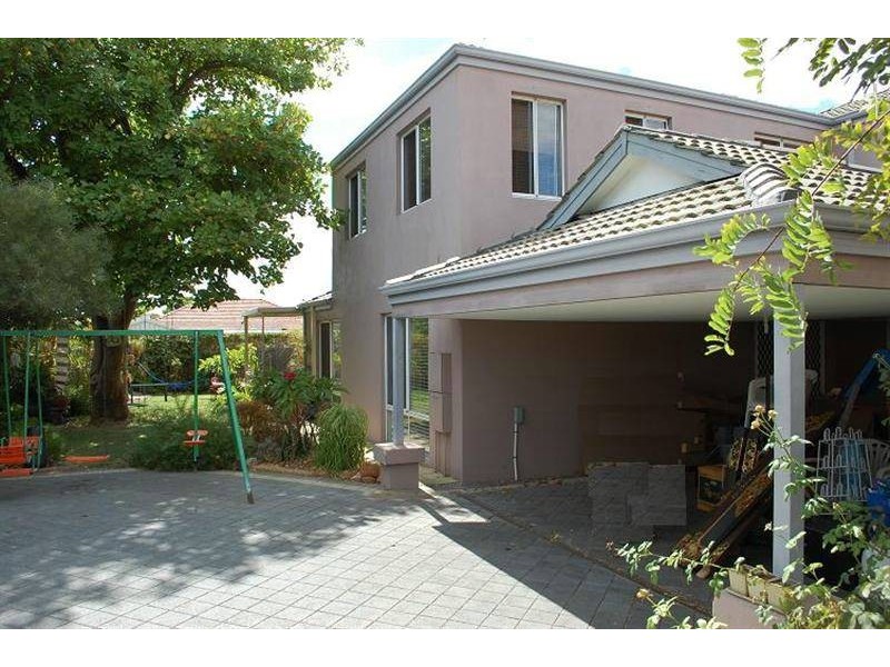 94 Renou Street, East Cannington WA 6107