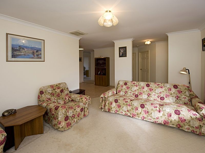 1/104 Raleigh St, Carlisle WA 6101