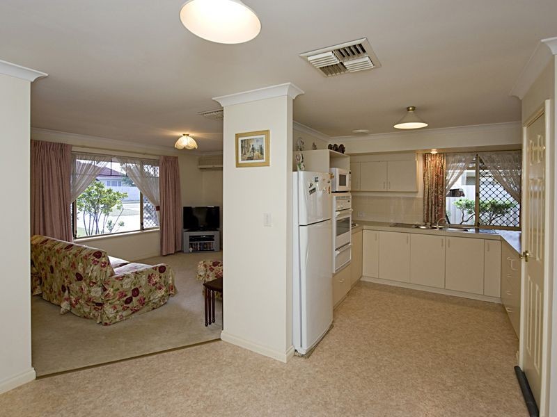 1/104 Raleigh St, Carlisle WA 6101