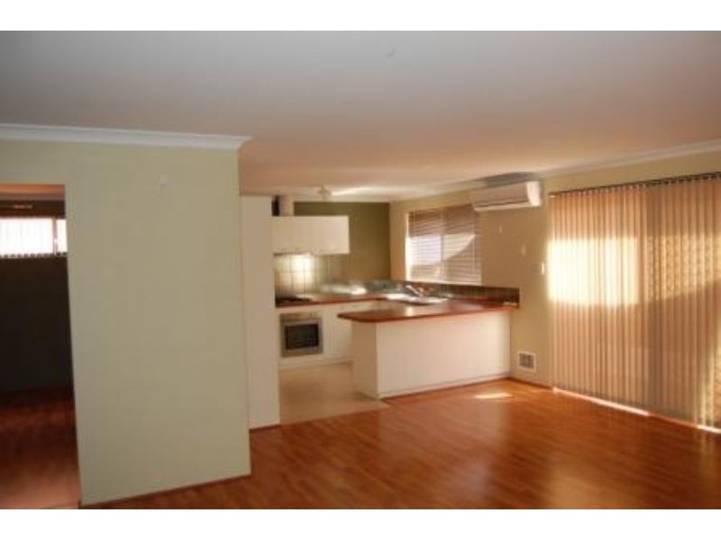 63A Walpole Street, St James WA 6102