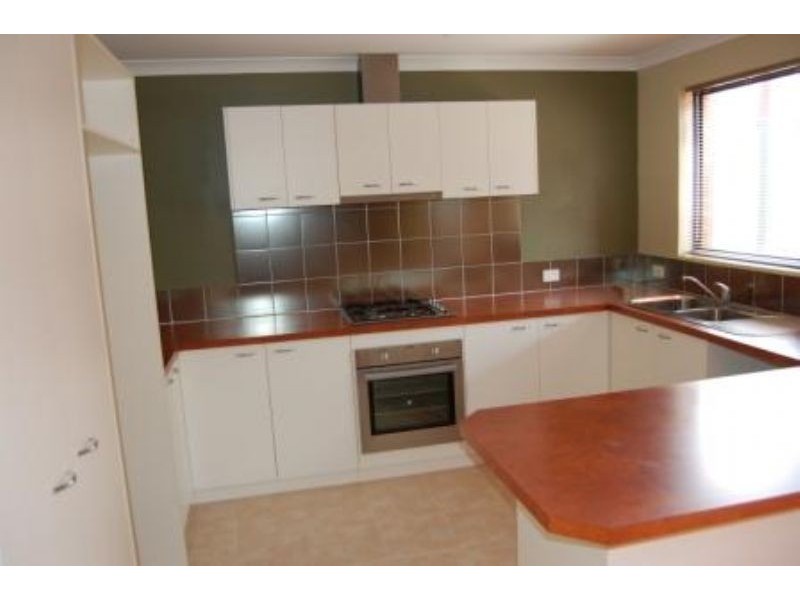 63A Walpole Street, St James WA 6102