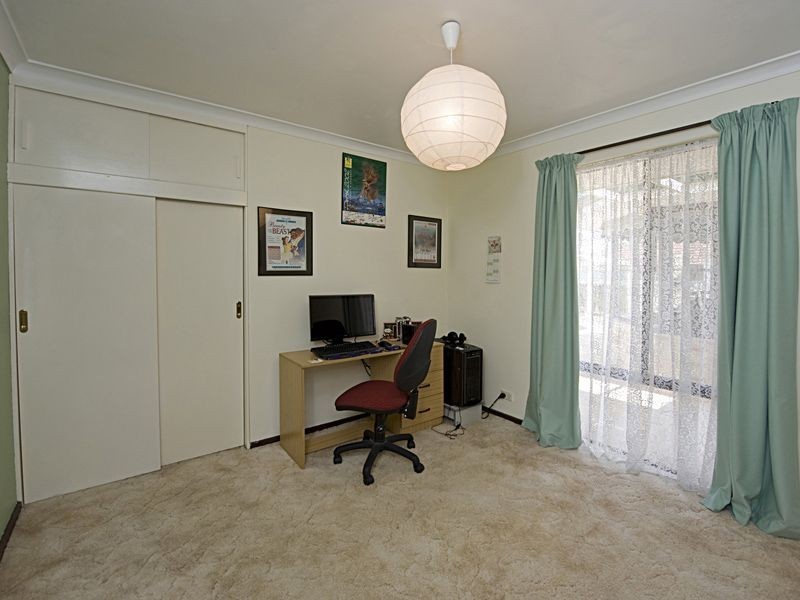 43 Laughton Way, Leeming WA 6149