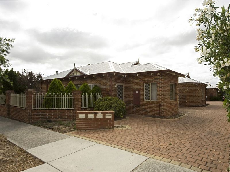 2/56  Leonard Street, Victoria Park WA 6100