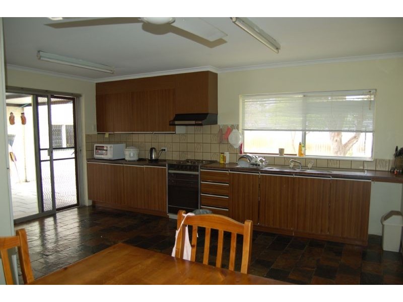 4 Coulson Street, Wilson WA 6107