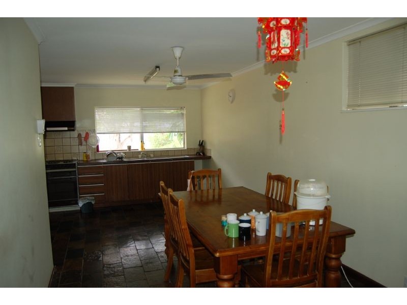 4 Coulson Street, Wilson WA 6107