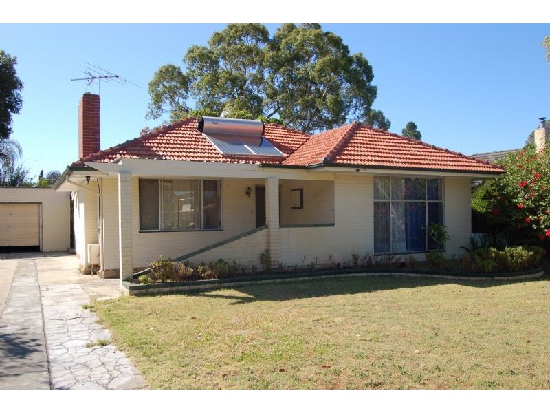 4 Coulson Street, Wilson WA 6107