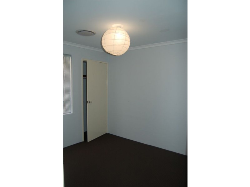 1/8 Acton Avenue, Bentley WA 6102