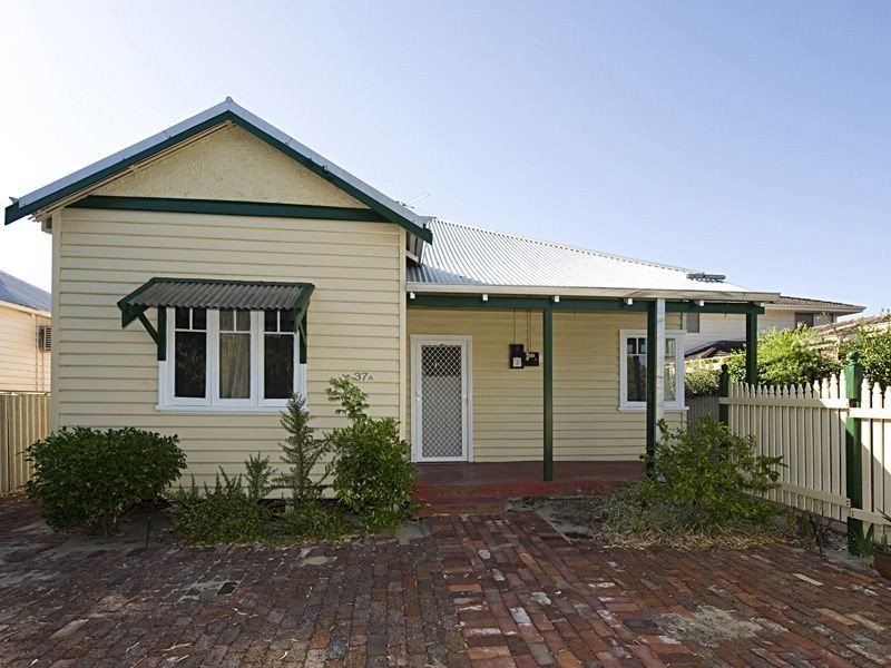 37A Tuam Street, Victoria Park WA 6100