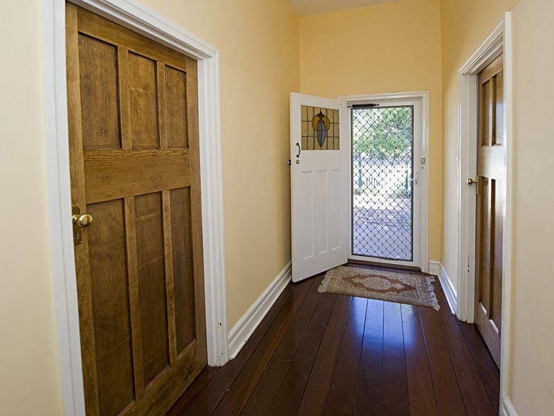 37A Tuam Street, Victoria Park WA 6100