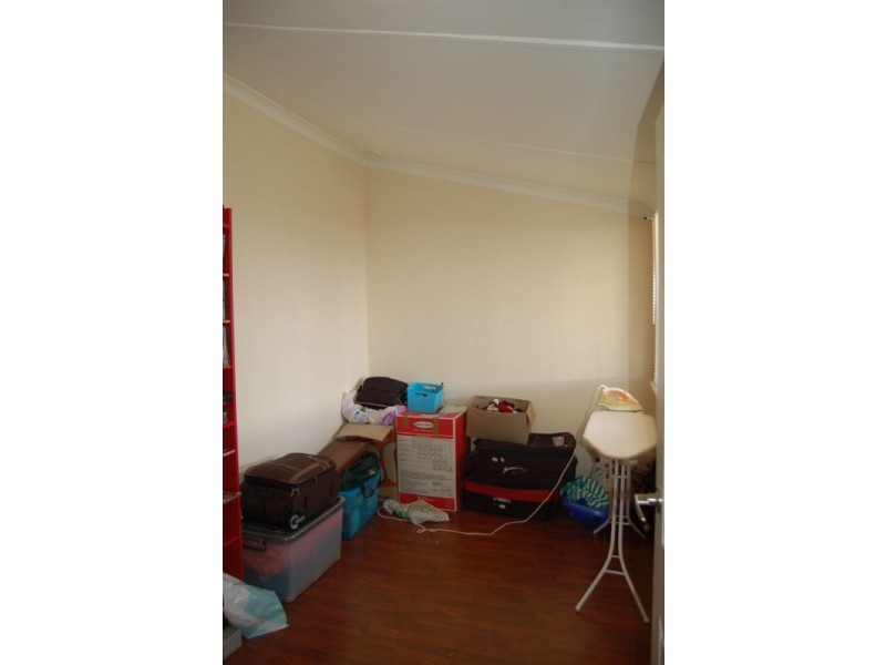 5A  Coolgardie Street, St James WA 6102