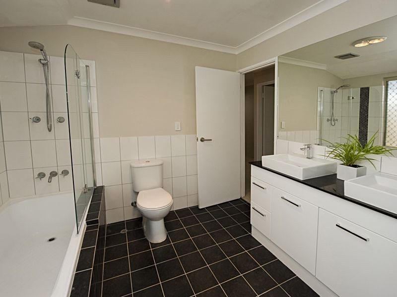 1/104 Hubert St, East Victoria Park WA 6101