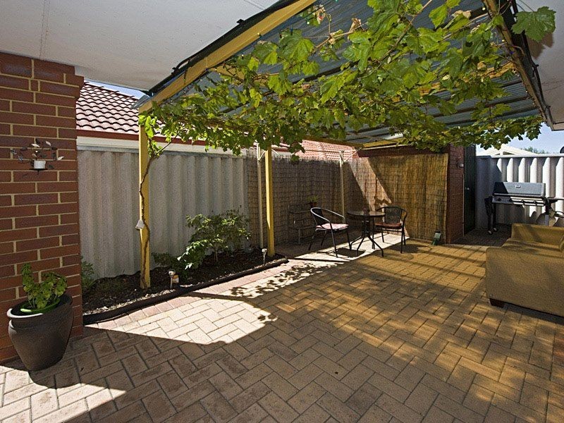 1/104 Hubert St, East Victoria Park WA 6101