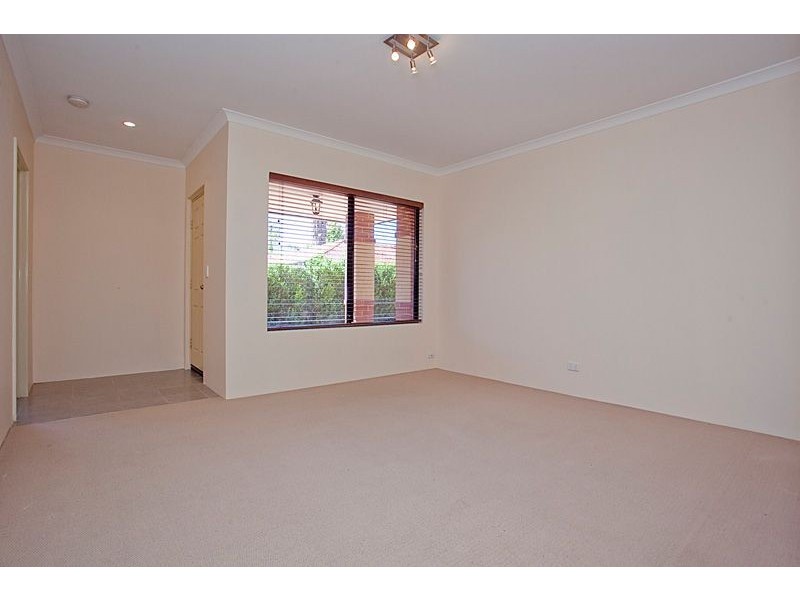 112C Raleigh Street, Carlisle WA 6101