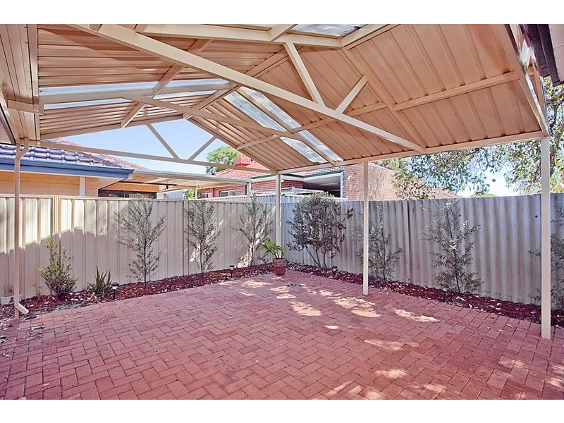 112C Raleigh Street, Carlisle WA 6101