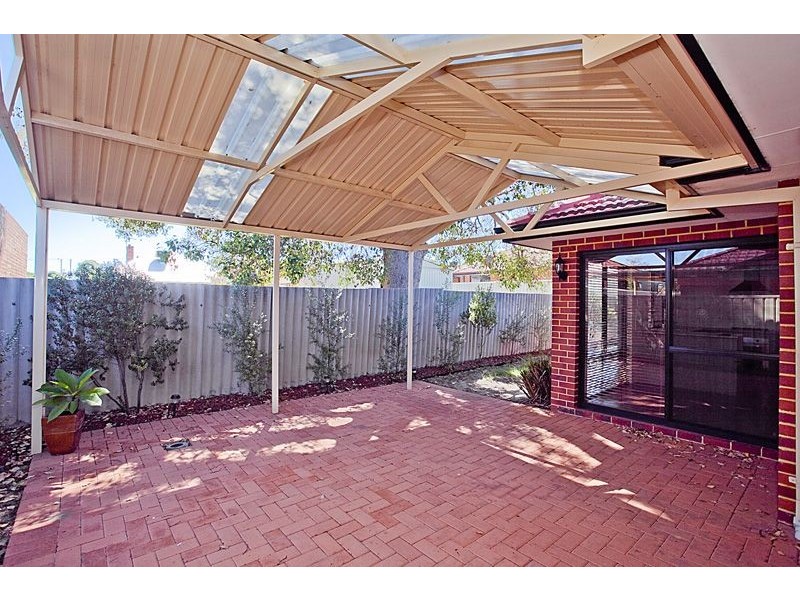 112C Raleigh Street, Carlisle WA 6101