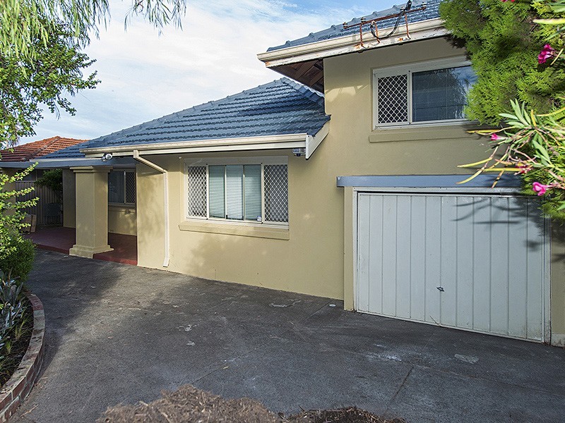 38 Palmerston Street, St James WA 6102