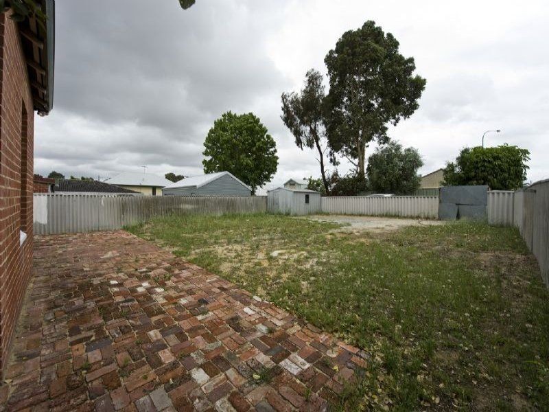 64 Kent Street, East Victoria Park WA 6101