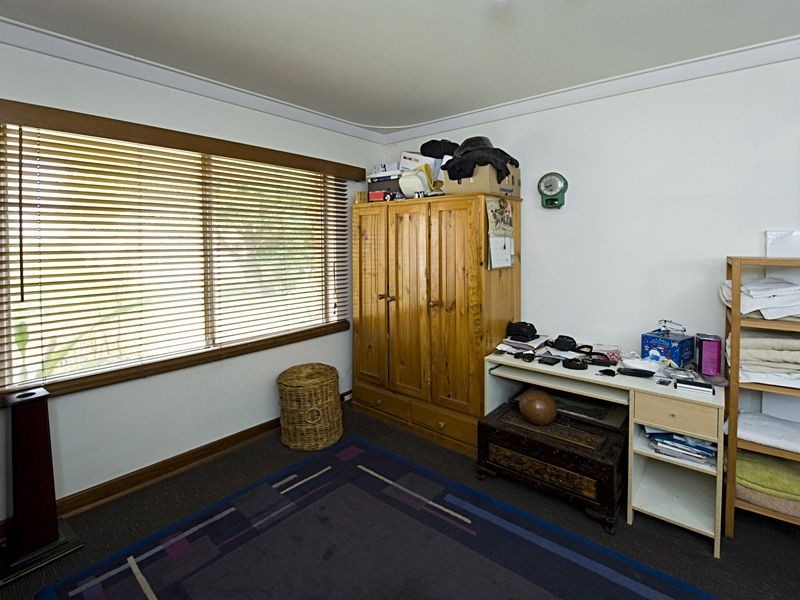 260 Knutsford Avenue, Kewdale WA 6105