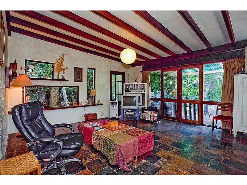 12 Cardiff Street, East Victoria Park WA 6101