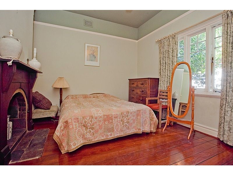 12 Cardiff Street, East Victoria Park WA 6101