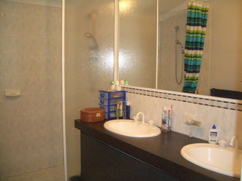 2 Coulthard Crescent, Canning Vale WA 6155