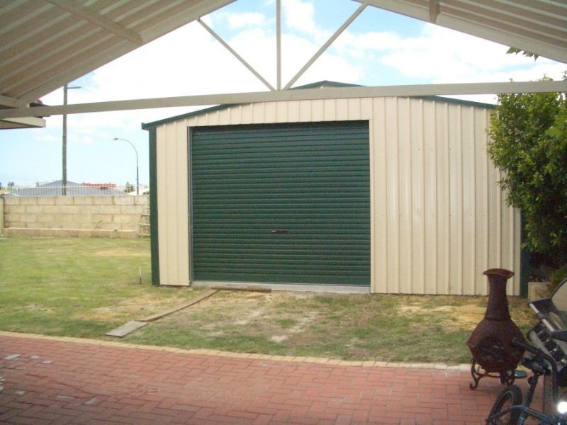 2 Coulthard Crescent, Canning Vale WA 6155