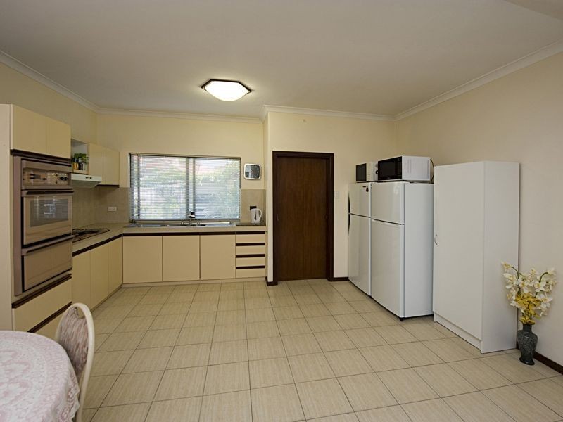 23A Cargill Street, Victoria Park WA 6100