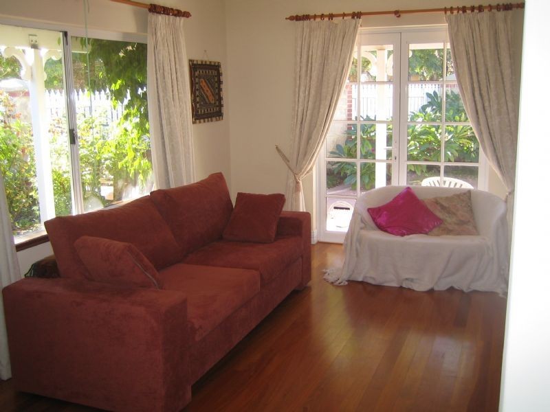 1 Mofflyn Circle, East Victoria Park WA 6101