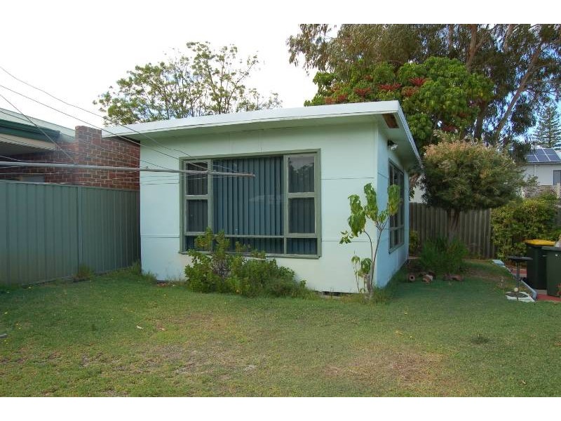 130 Carnarvon Street, East Victoria Park WA 6101