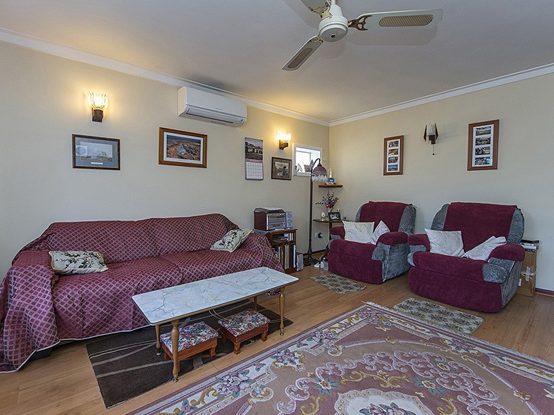 276 Knutsford Avenue, Kewdale WA 6105