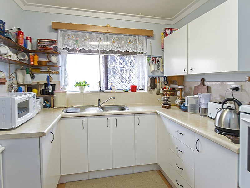 276 Knutsford Avenue, Kewdale WA 6105