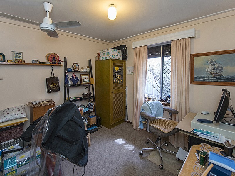 276 Knutsford Avenue, Kewdale WA 6105