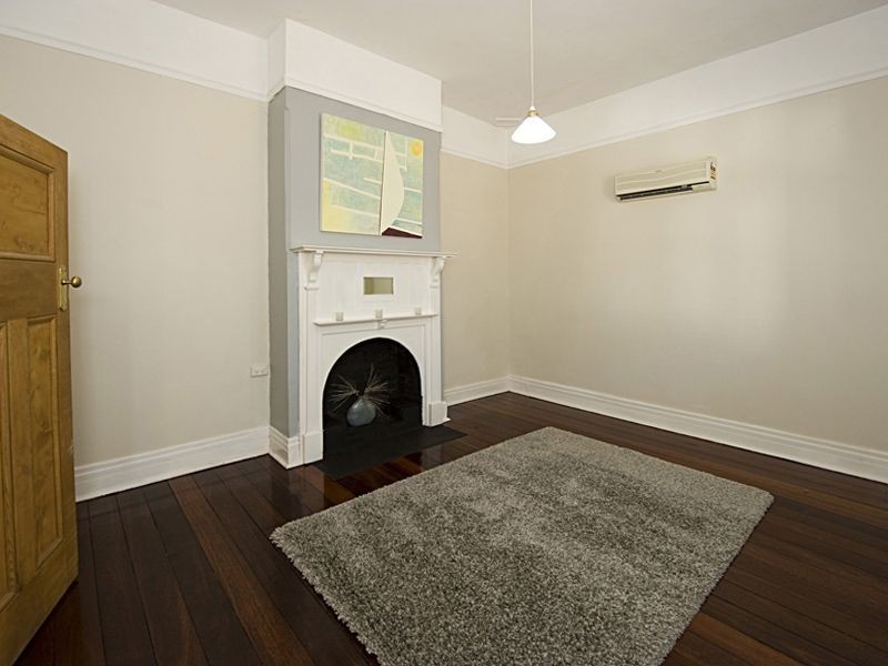 19 Rathay Street, Victoria Park WA 6100