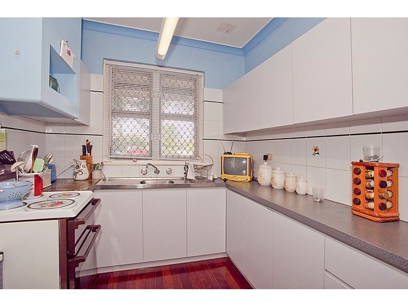 3 Boulder St, Bentley WA 6102