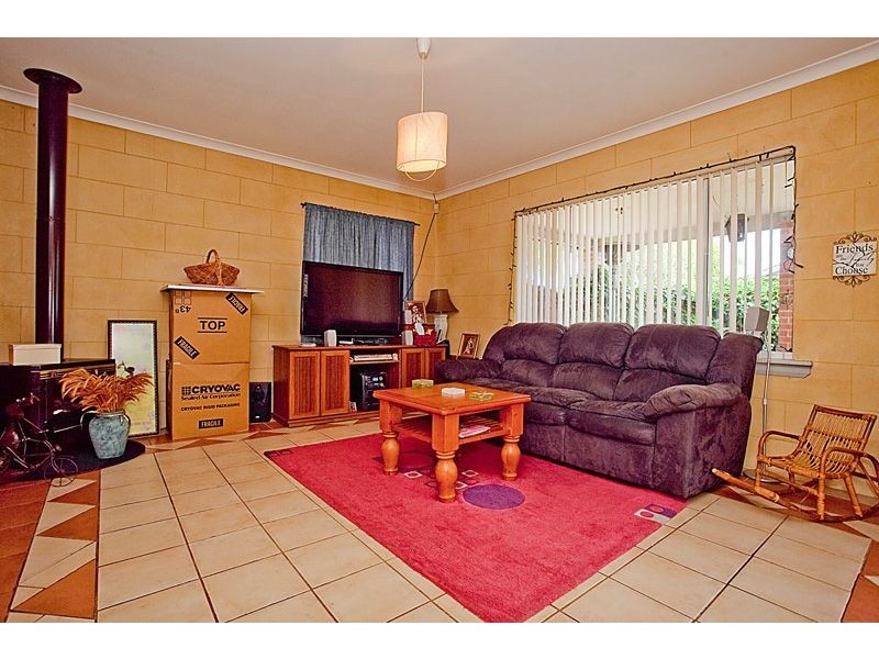 3 Boulder St, Bentley WA 6102