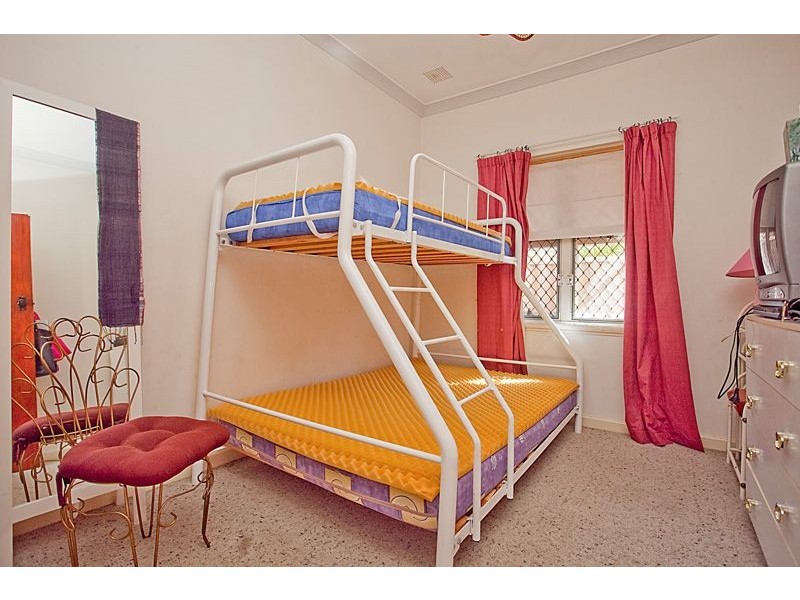 3 Boulder St, Bentley WA 6102