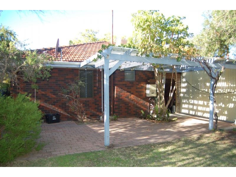 27 Tuam Street, Victoria Park WA 6100