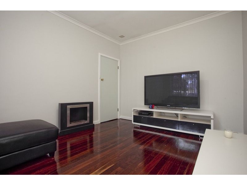 11 Northumberland, Forrestfield WA 6058