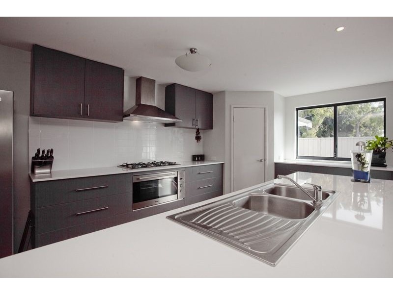 18A Abercorn Road, Forrestfield WA 6058