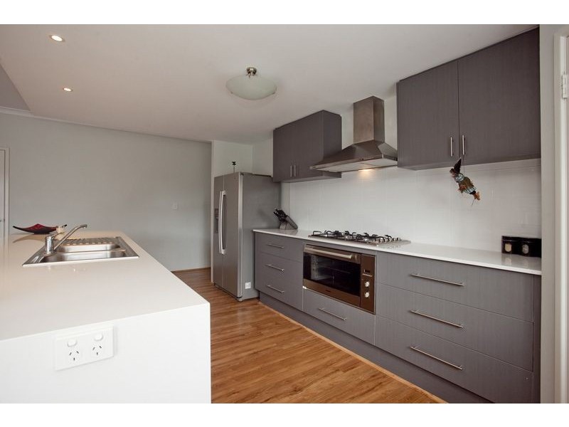 18A Abercorn Road, Forrestfield WA 6058