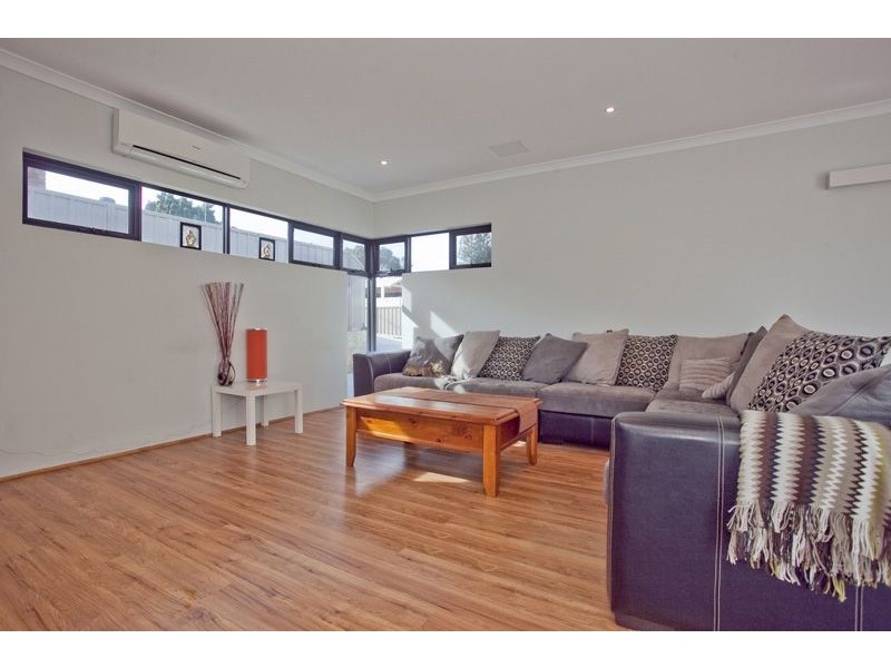 18A Abercorn Road, Forrestfield WA 6058