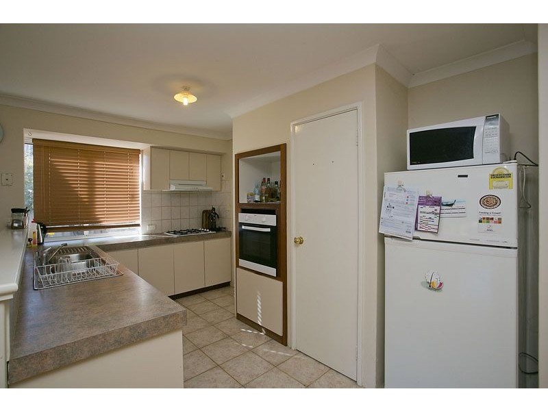 6 Agnew Cove, Bentley WA 6102