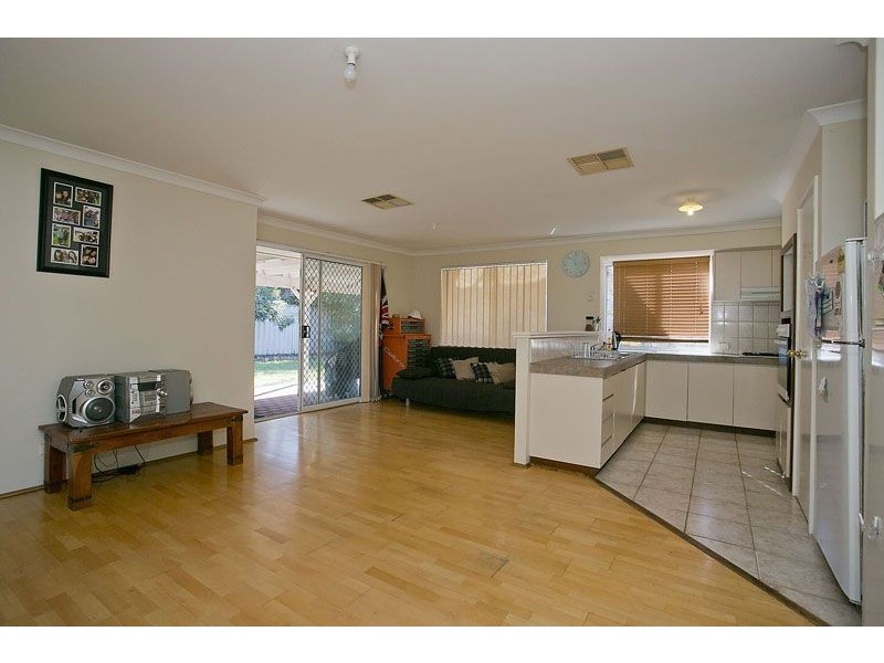 6 Agnew Cove, Bentley WA 6102